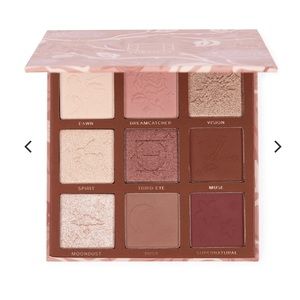 HIPDOT Mystic Mauves Eyeshadow Palette